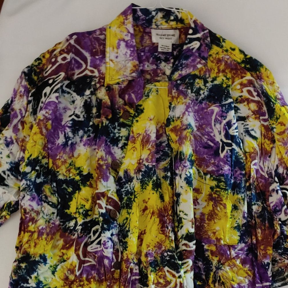 Multi colored collered shirt